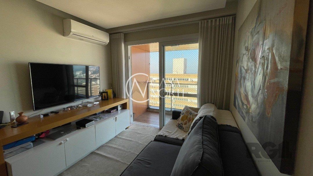 Apartamento à venda com 2 quartos, 76m², 1 suíte, 2 vagas, Rua Gutemberg no bairro Petrópolis em Porto Alegre