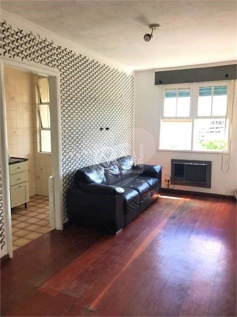 Apartamento à venda com 2 quartos, 53m², Avenida Princesa Isabel no bairro Santana em Porto Alegre