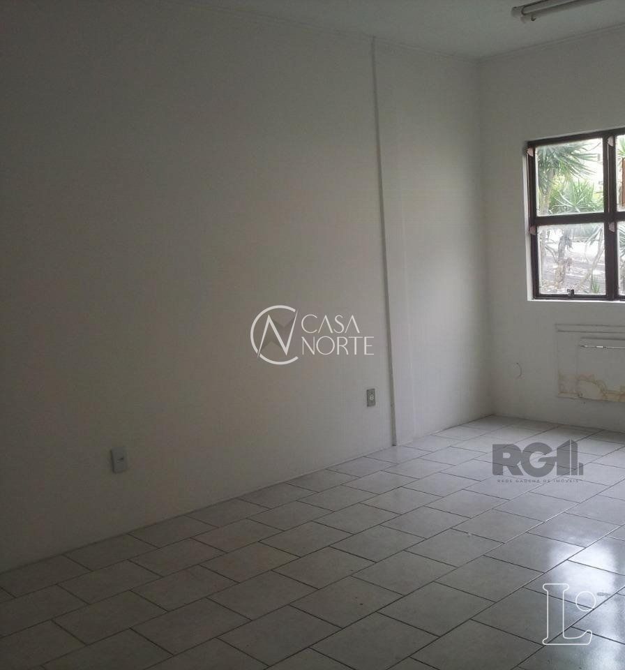 Sala Comercial à venda , 26m², Avenida Wenceslau Escobar no bairro Tristeza em Porto Alegre