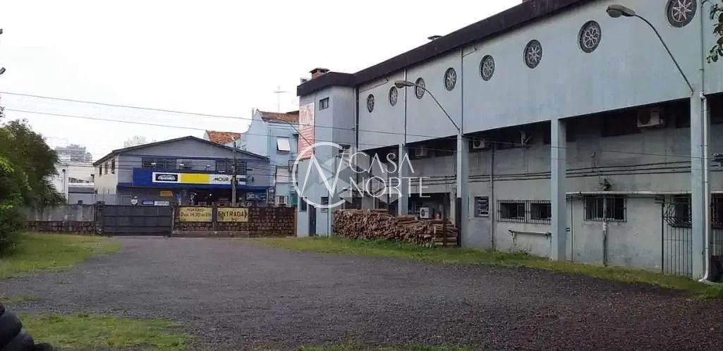 Terreno à venda  com 1089m², Avenida Berlim no bairro São Geraldo em Porto Alegre