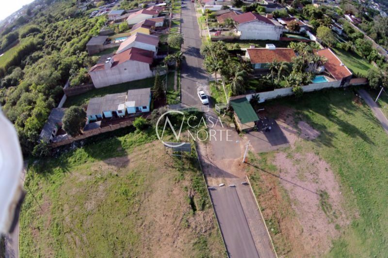 Terreno à venda  com 192m², Rua Catarino Andreatta no bairro Vila Nova em Porto Alegre