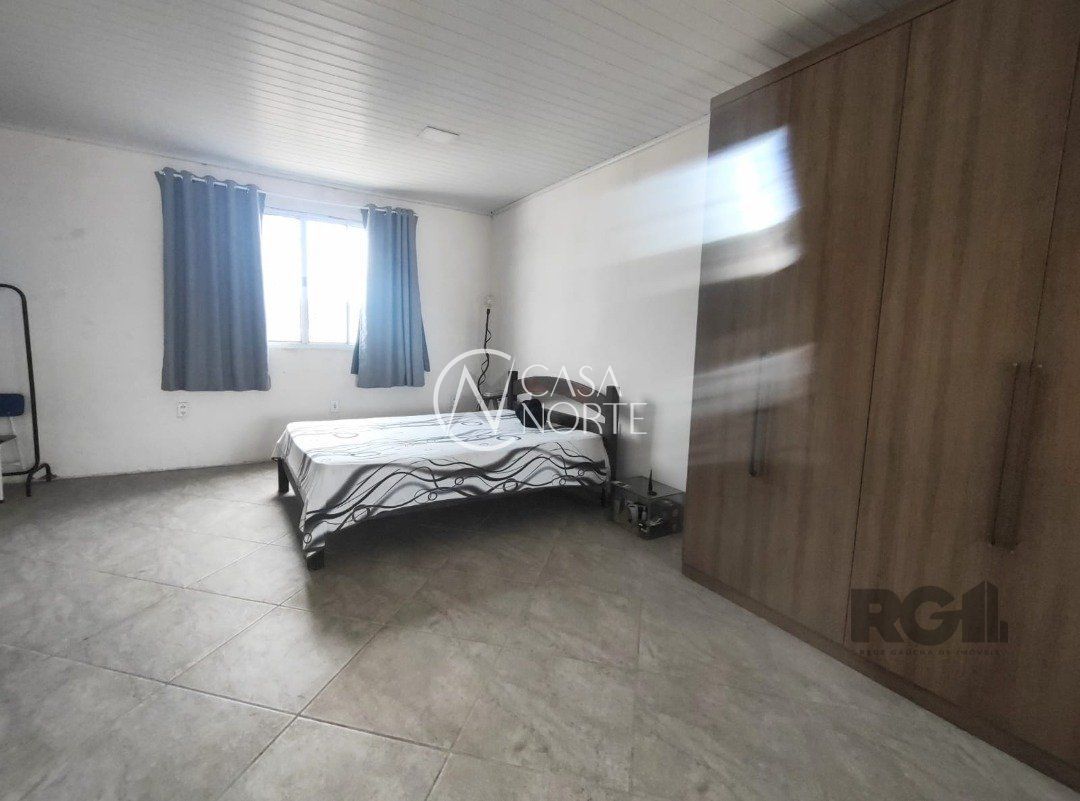 Casa à venda com 3 quartos, 195m², 1 suíte, 1 vaga, Rua Germano Bonow Filho no bairro Hípica em Porto Alegre