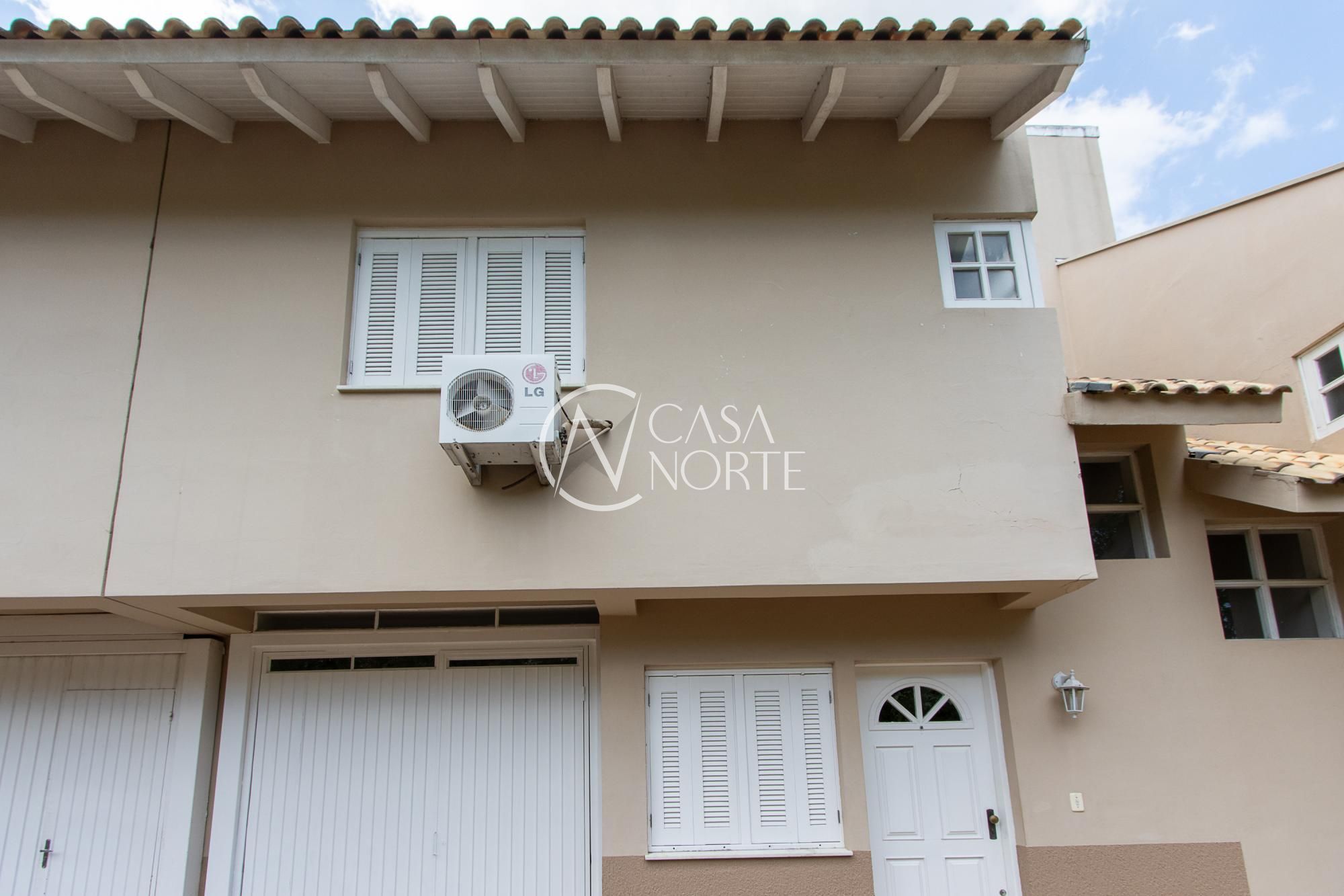 Casa de Condomínio à venda com 3 quartos, 78m², 1 suíte, 1 vaga, Avenida Pinheiro Borda no bairro Cristal em Porto Alegre