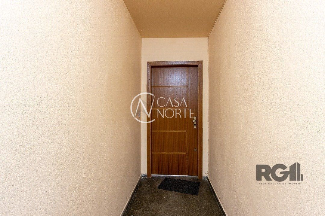 Apartamento à venda com 2 quartos, 70m², Rua Afonso Arinos no bairro Camaquã em Porto Alegre