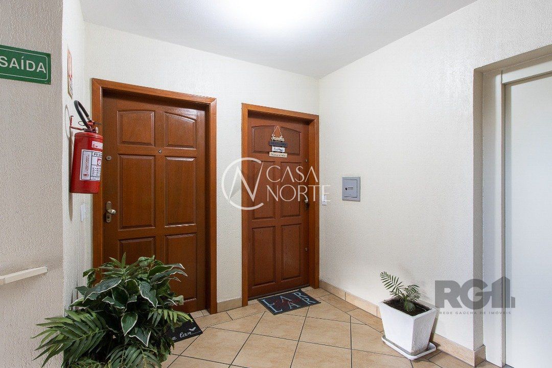 Apartamento à venda com 3 quartos, 88m², 1 suíte, 1 vaga, Rua Frederico Etzberger no bairro Nonoai em Porto Alegre