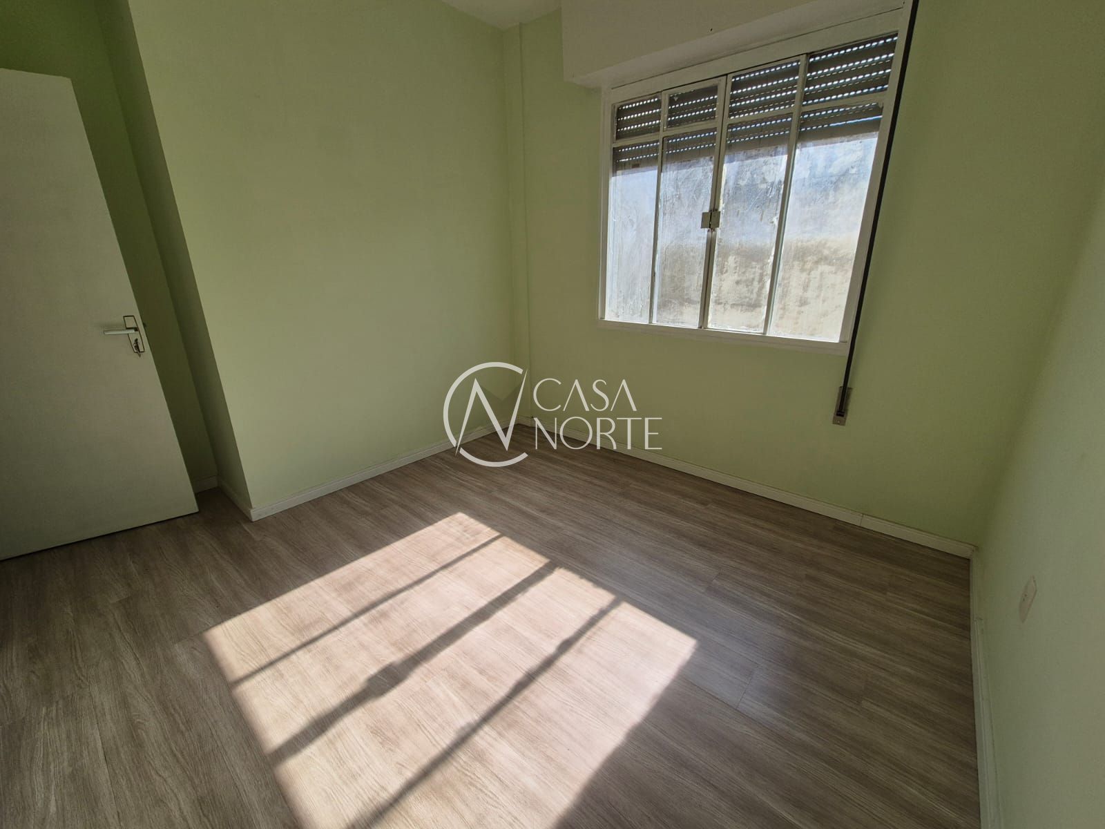 Apartamento à venda com 3 quartos, 88m², Rua Félix da Cunha no bairro Moinhos de Vento em Porto Alegre