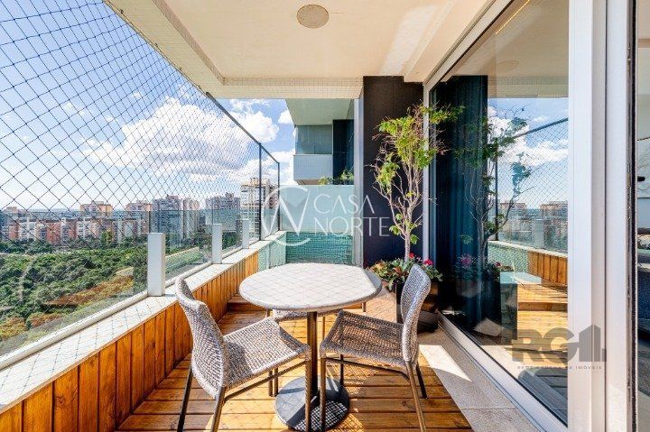 Apartamento à venda com 4 quartos, 317m², 4 suítes, 4 vagas, Rua Doutor Helmuth Weinmann no bairro Jardim Europa em Porto Alegre
