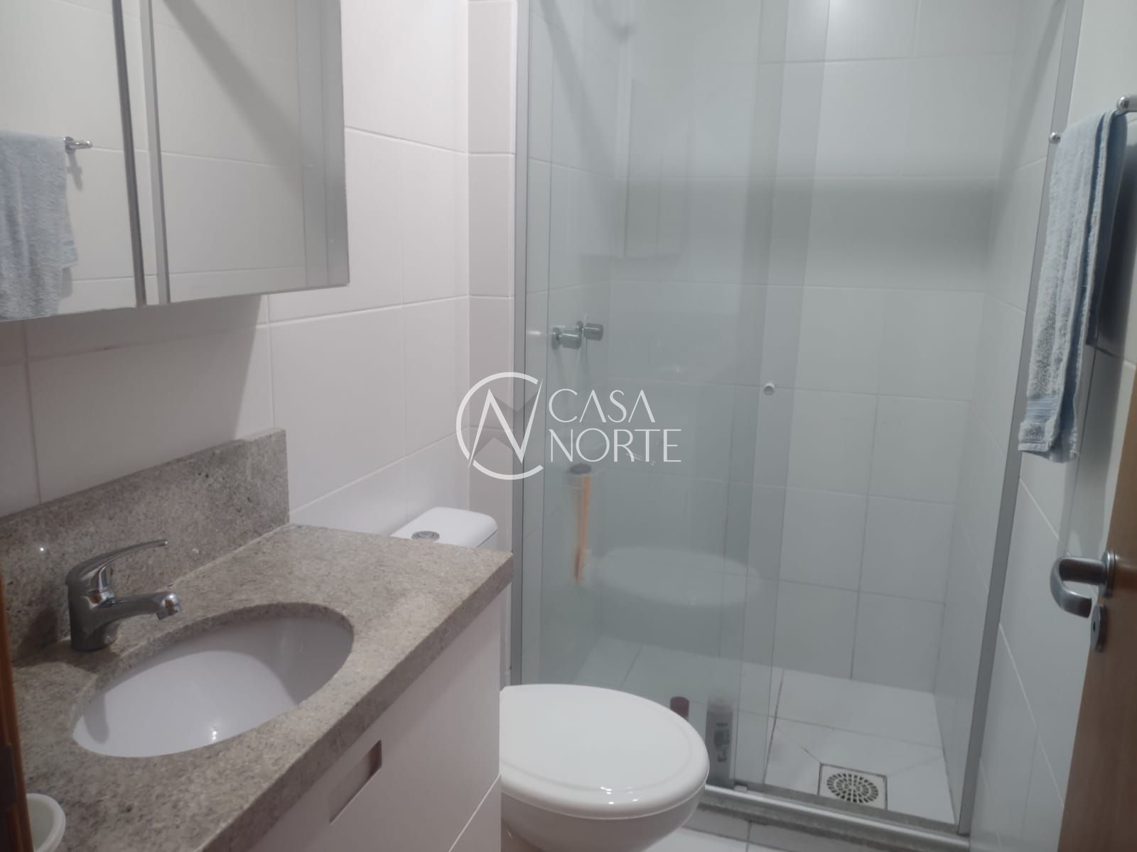 Apartamento à venda com 2 quartos, 61m², 1 suíte, 1 vaga, Travessa Escobar no bairro Camaquã em Porto Alegre