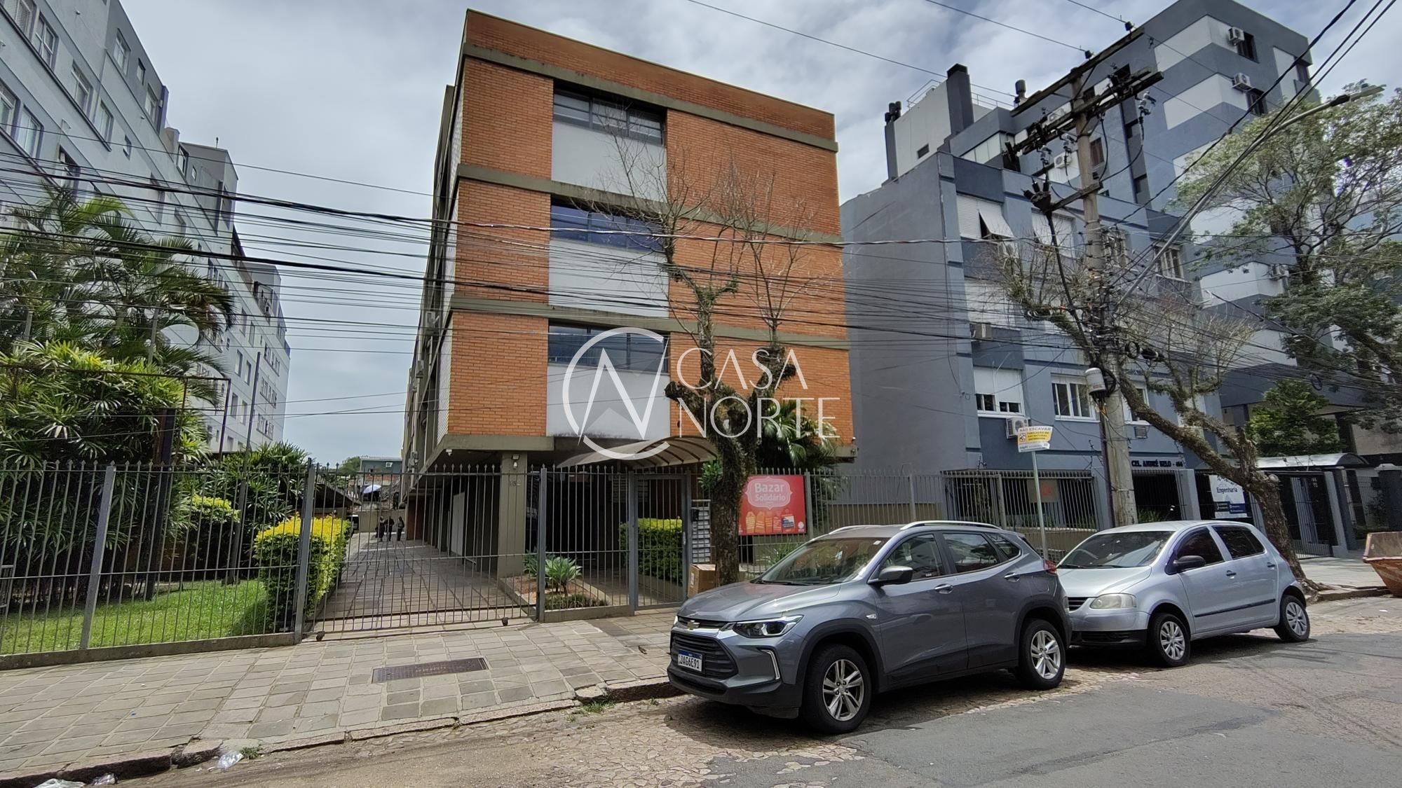 Prédio Comercial à venda com 6 quartos, 806m², 8 vagas, Rua Coronel André Belo no bairro Menino Deus em Porto Alegre