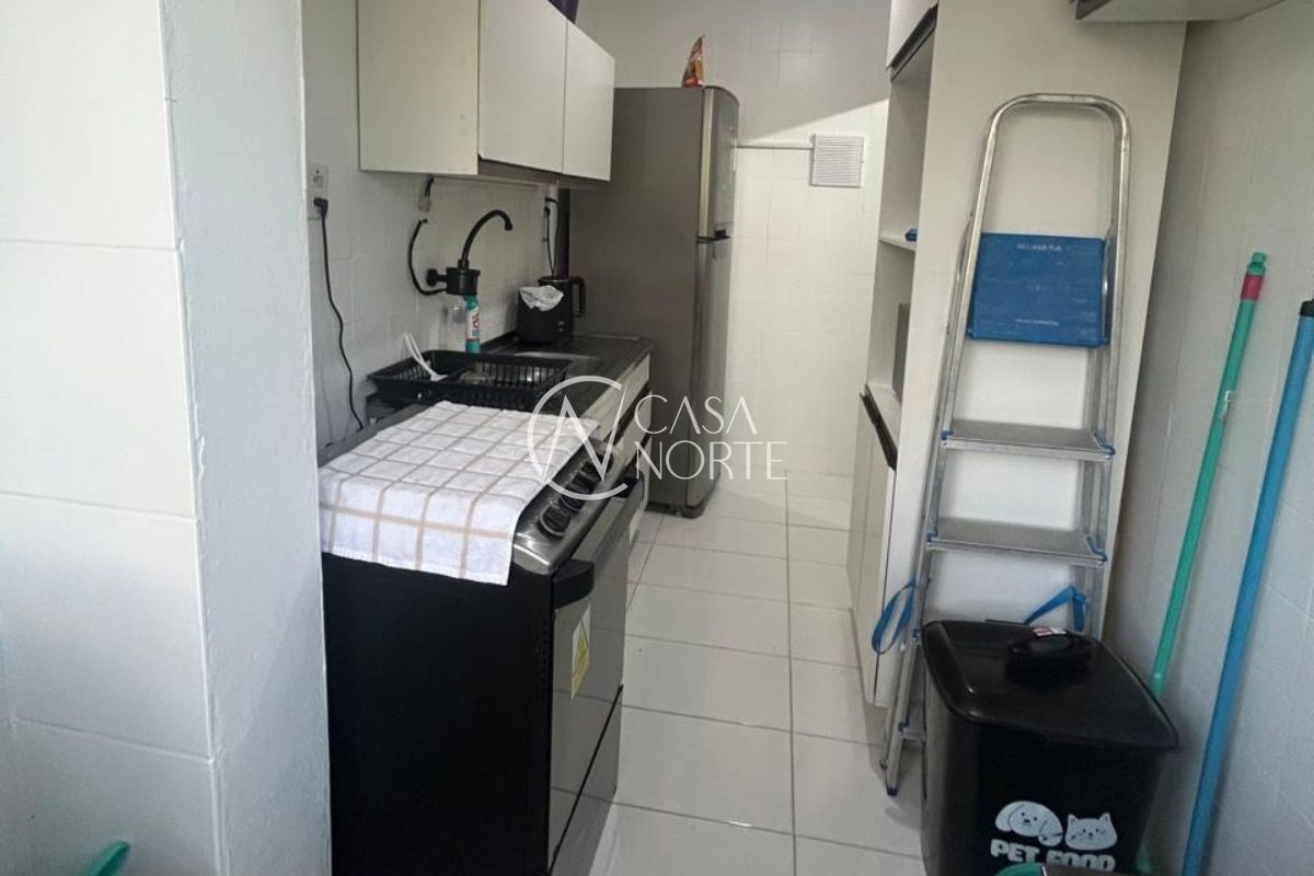 Apartamento à venda com 2 quartos, 46m², 1 vaga, Rua Padre Ângelo Corso no bairro Cavalhada em Porto Alegre