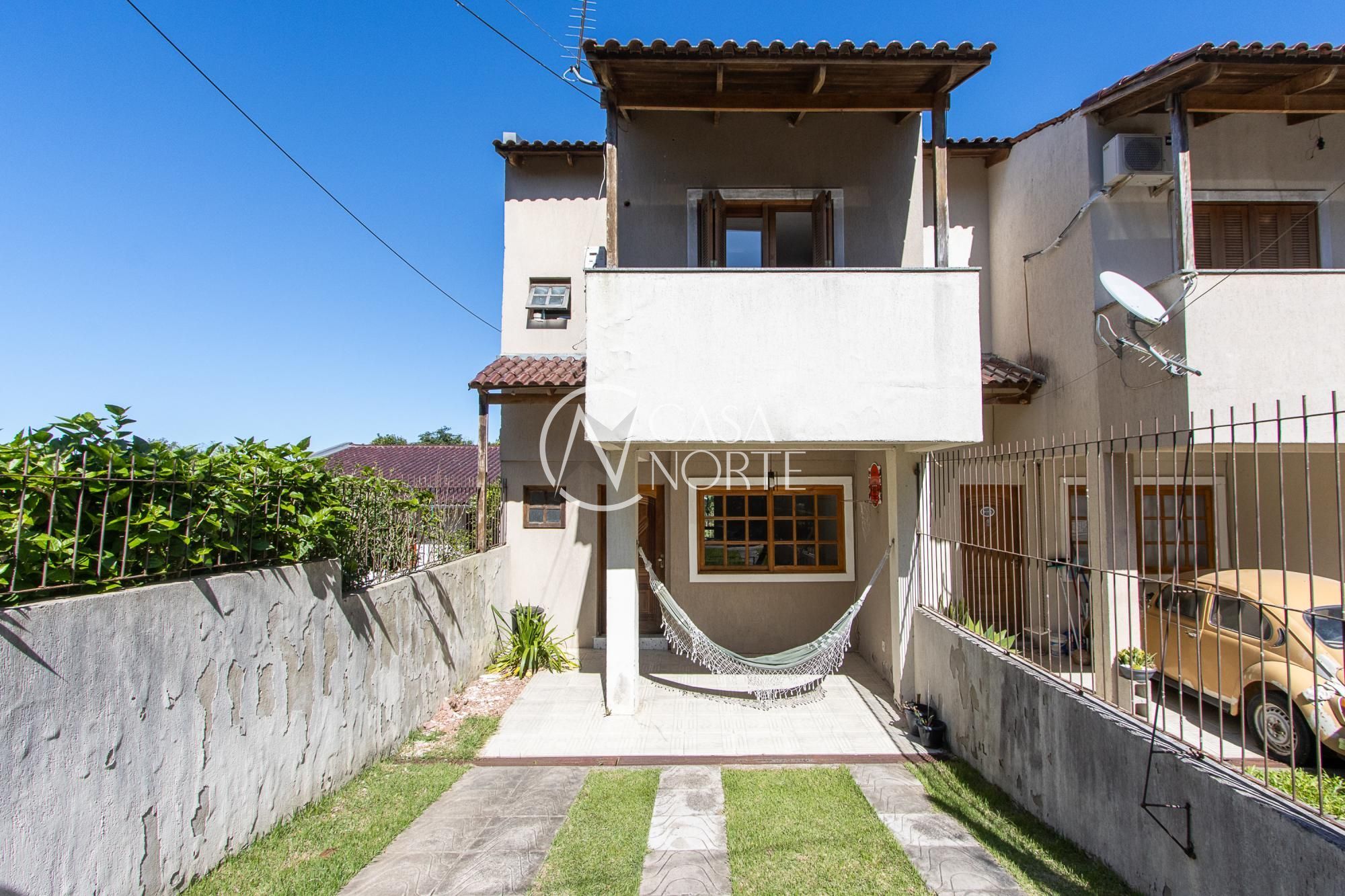 Casa à venda com 3 quartos, 150m², 1 suíte, 2 vagas, Rua Júlio Dias de Souza no bairro Aberta dos Morros em Porto Alegre