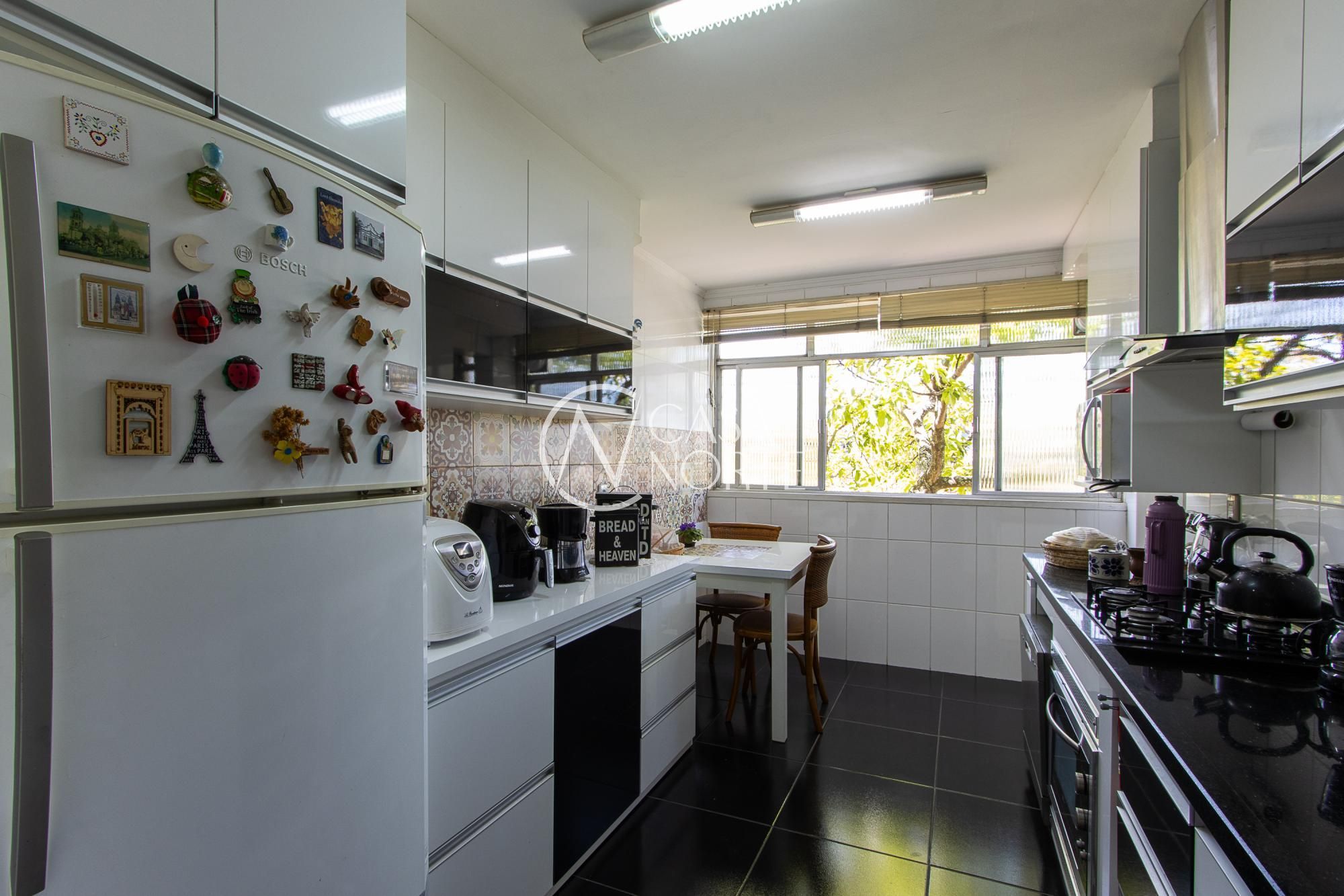 Cobertura à venda com 2 quartos, 170m², 2 vagas, Avenida Pinheiro Borda no bairro Cristal em Porto Alegre