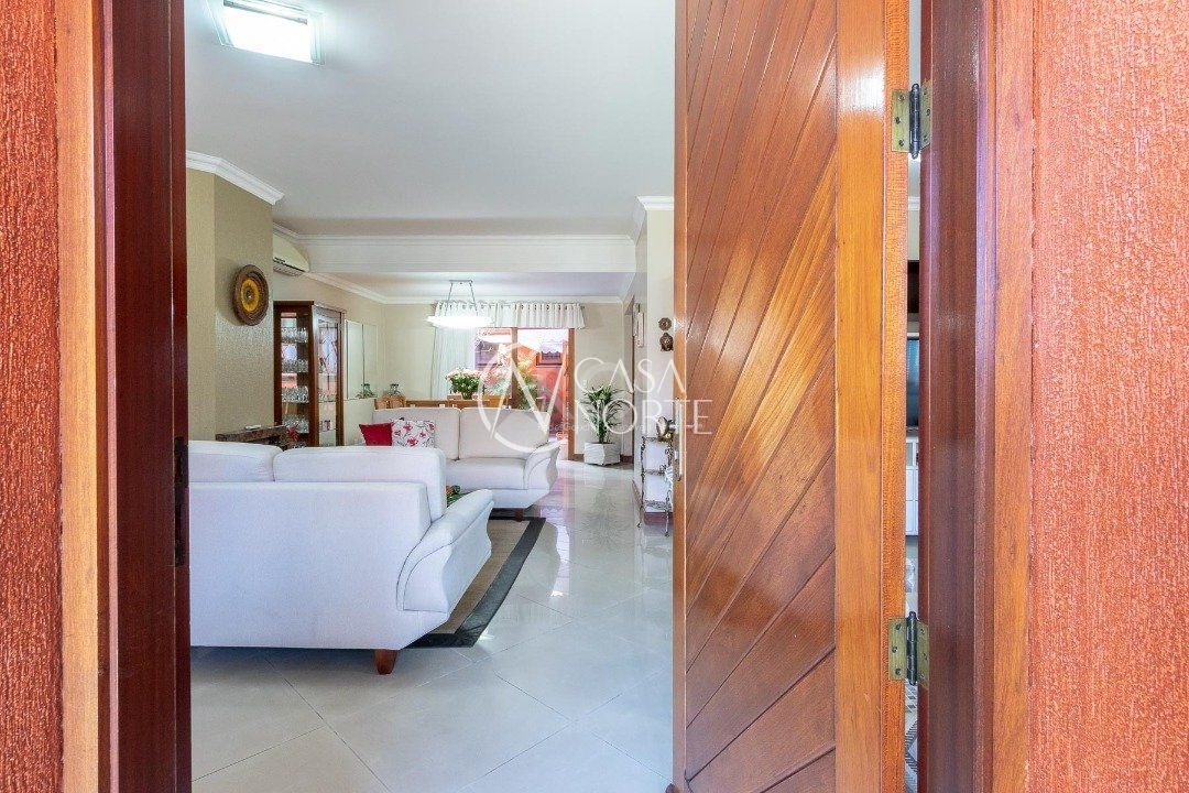 Casa de Condomínio à venda com 4 quartos, 286m², 2 suítes, 2 vagas, Avenida Cai no bairro Cristal em Porto Alegre