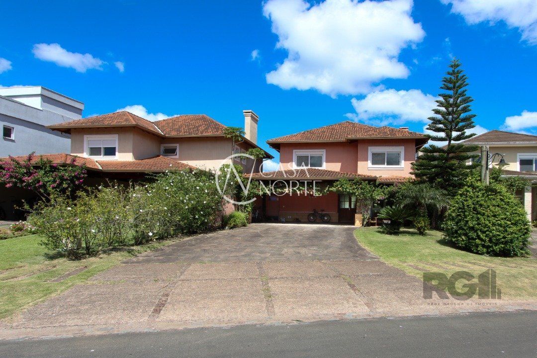 Casa de Condomínio à venda com 4 quartos, 341m², 4 suítes, 4 vagas, Avenida Juca Batista no bairro Terraville em Porto Alegre