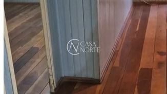 Casa à venda com 2 quartos, 300m², 2 suítes, 1 vaga, Rua Doutor Pereira Neto no bairro Tristeza em Porto Alegre