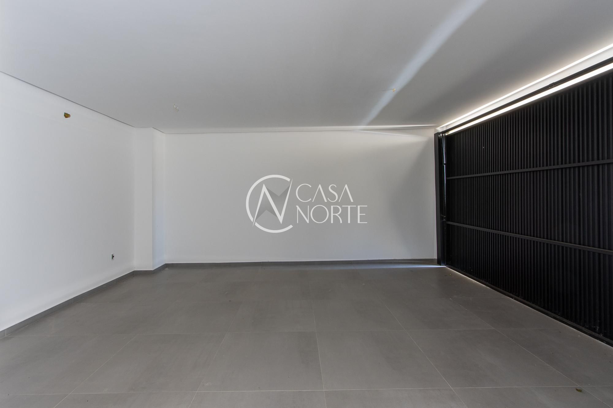 Casa de Condomínio à venda com 3 quartos, 177m², 3 suítes, 2 vagas, Travessa Nova Trento no bairro Tristeza em Porto Alegre