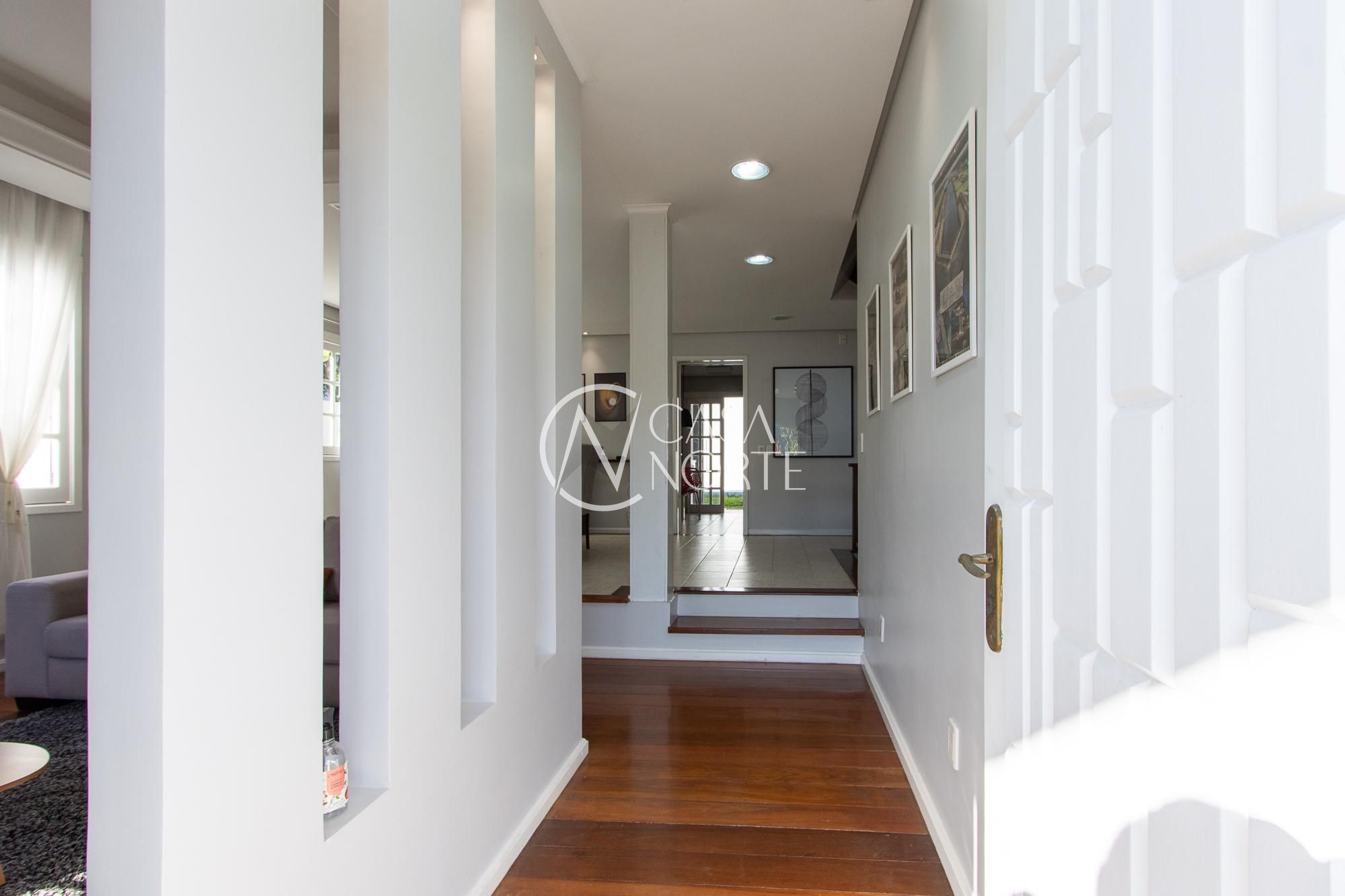 Casa de Condomínio à venda com 4 quartos, 277m², 1 suíte, 3 vagas, Rua Professor Antônio José Remião no bairro Espírito Santo em Porto Alegre