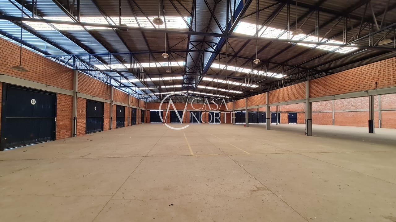 Prédio Comercial à venda com 4 quartos, 3664m², 40 vagas, Avenida Plínio Kroeff no bairro Sarandi em Porto Alegre