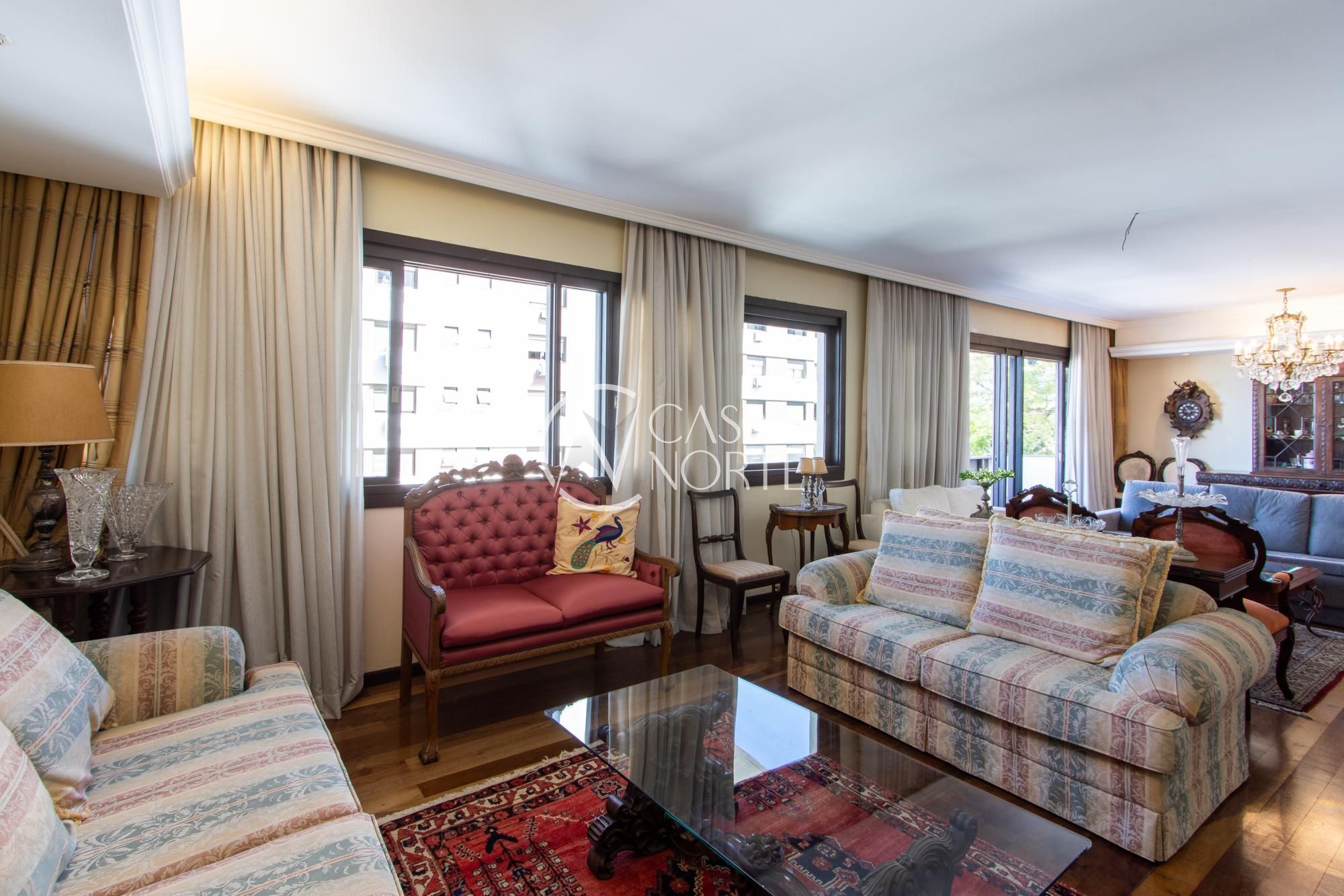 Apartamento à venda com 3 quartos, 154m², 1 suíte, 3 vagas, Rua Engenheiro Afonso Cavalcanti no bairro Bela Vista em Porto Alegre