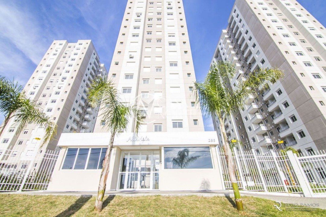 Apartamento à venda com 3 quartos, 50m², 1 suíte, 1 vaga, Rua Airton Ferreira da Silva no bairro Farrapos em Porto Alegre