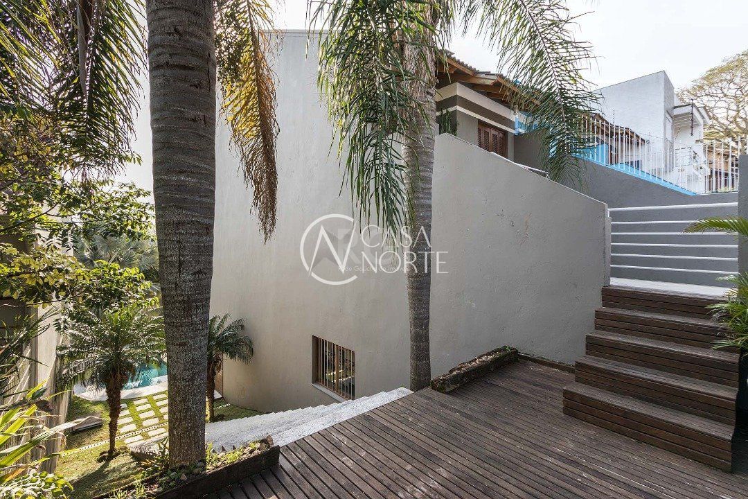 Casa de Condomínio à venda com 3 quartos, 262m², 1 suíte, 2 vagas, Rua Doutor Pitrez no bairro Aberta dos Morros em Porto Alegre