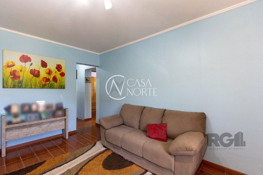 Casa à venda com 4 quartos, 150m², 1 suíte, 3 vagas, Rua Monte Claro no bairro Hípica em Porto Alegre