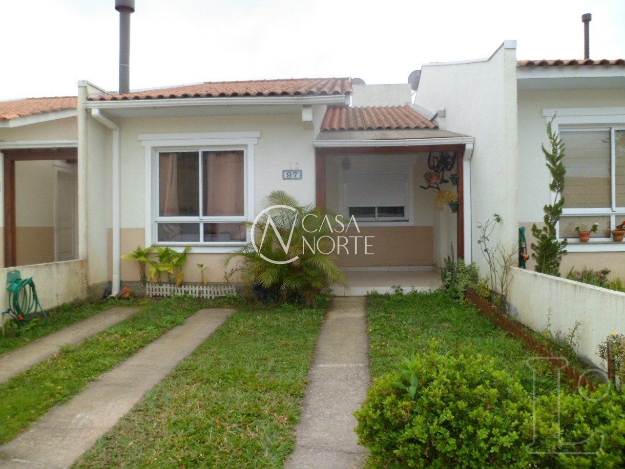 Casa de Condomínio à venda com 3 quartos, 63m², 1 vaga, Estrada Costa Gama no bairro Belém Velho em Porto Alegre