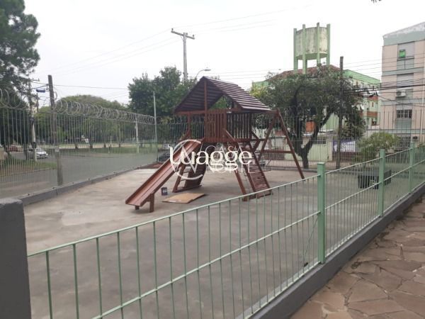 Apartamento à venda com 2 quartos, 51m², Avenida Capivari no bairro Cristal em Porto Alegre