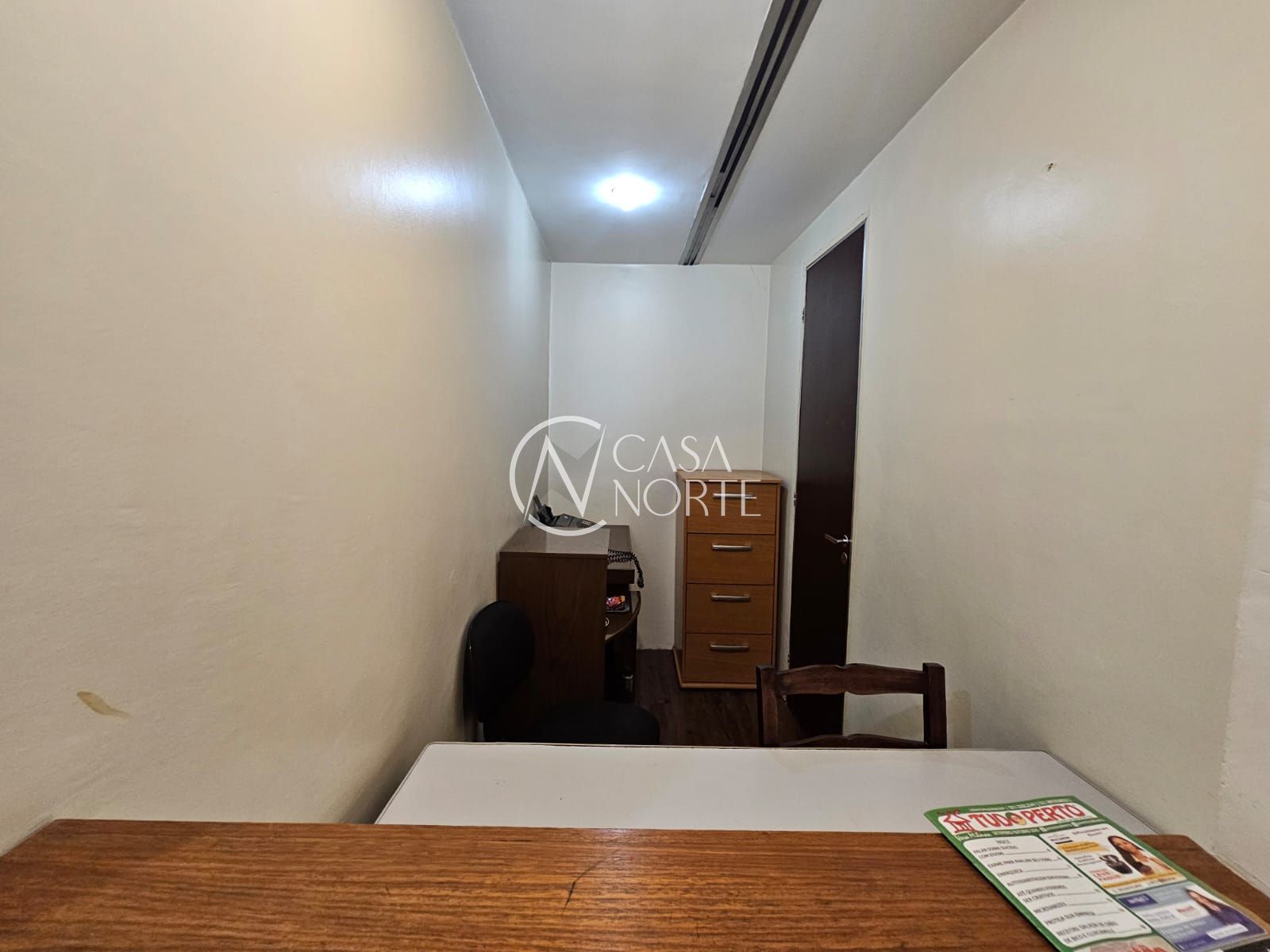 Conjunto Comercial à venda com 2 quartos, 59m², 2 vagas, Rua Mariante no bairro Rio Branco em Porto Alegre