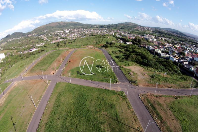 Terreno à venda  com 276m², Rua Catarino Andreatta no bairro Vila Nova em Porto Alegre