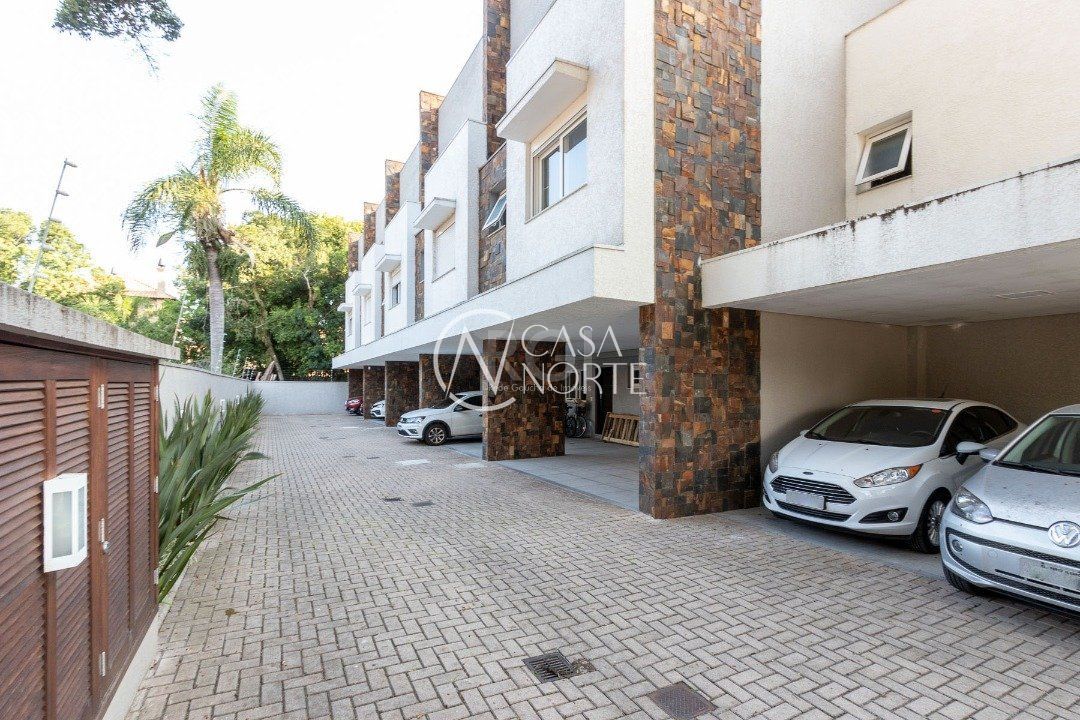 Casa de Condomínio à venda com 3 quartos, 202m², 1 suíte, 2 vagas, Avenida Otto Niemeyer no bairro Tristeza em Porto Alegre