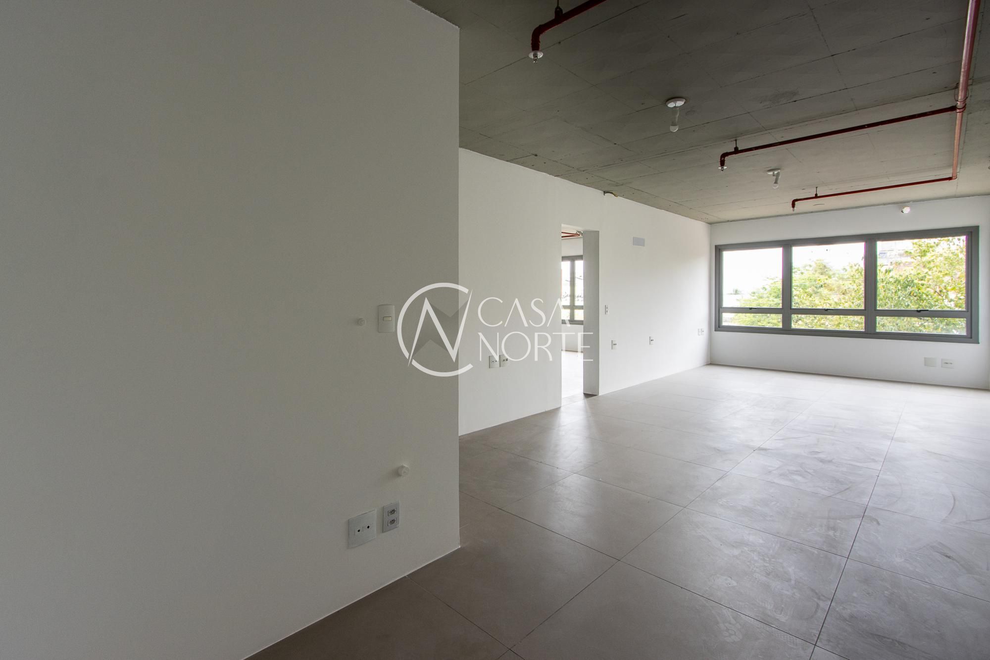 Sala Comercial à venda , 118m², Avenida Mariland no bairro São João em Porto Alegre