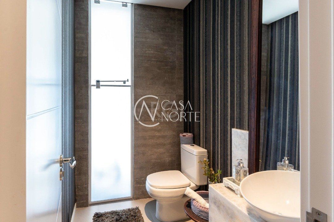 Casa de Condomínio à venda com 4 quartos, 339m², 4 suítes, 4 vagas, Avenida Juca Batista no bairro Terraville em Porto Alegre