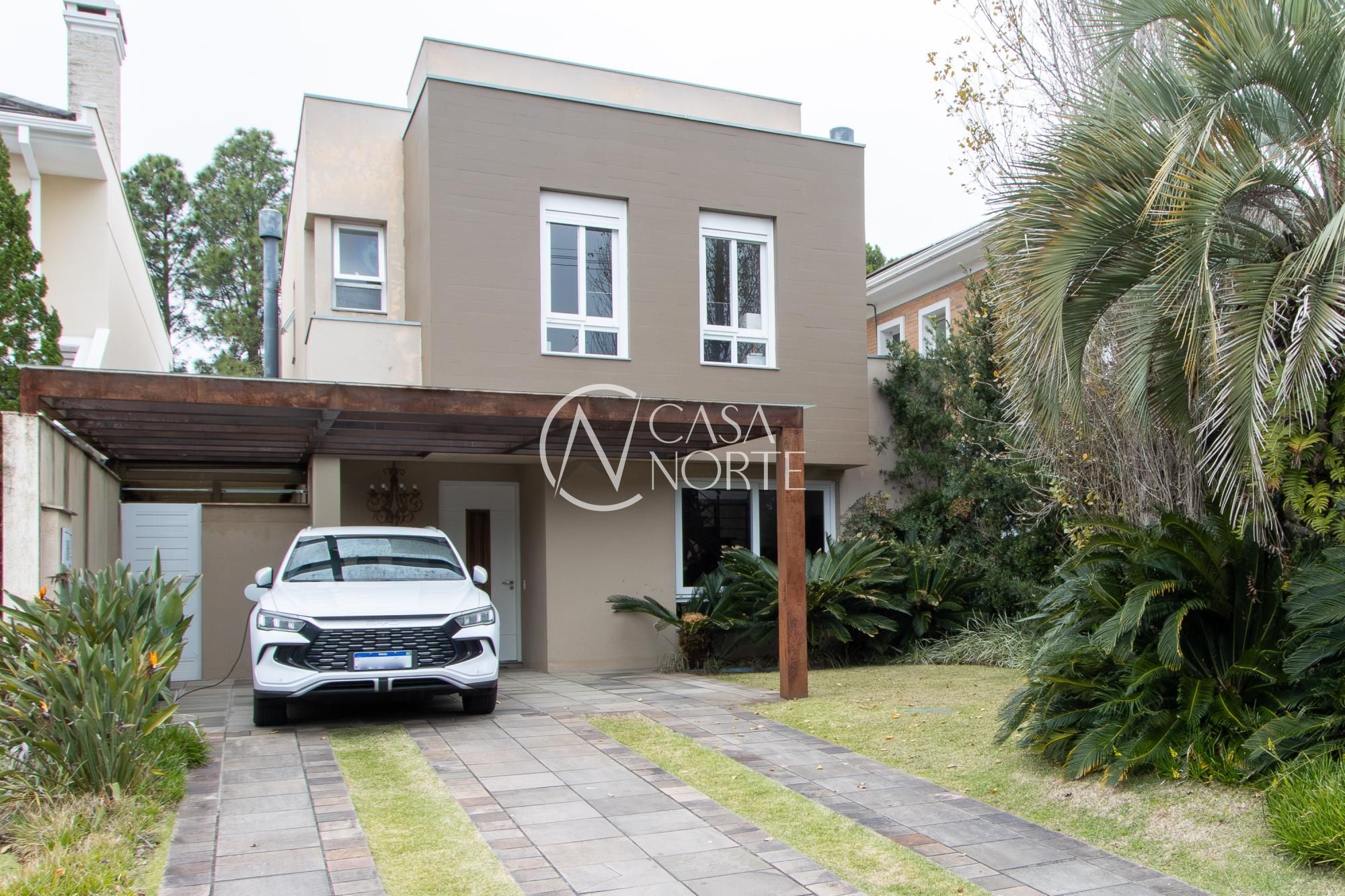 Casa de Condomínio à venda com 3 quartos, 243m², 3 suítes, 4 vagas, Avenida Juca Batista no bairro Terraville em Porto Alegre