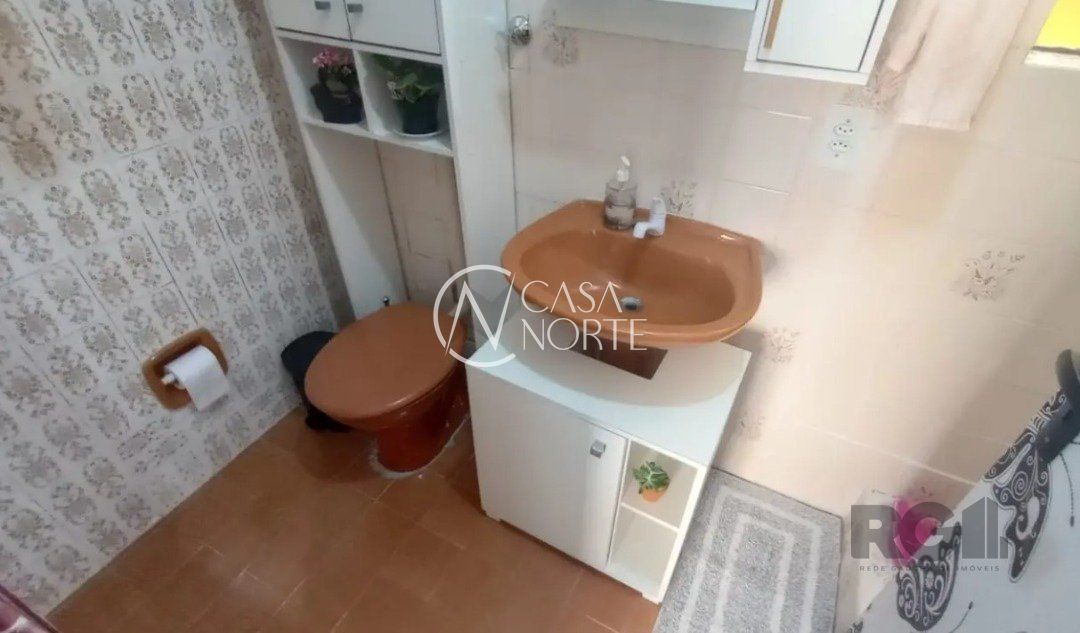 Kitnet à venda com 1 quarto, 28m², Rua Doutor Ramiro Dávila no bairro Azenha em Porto Alegre