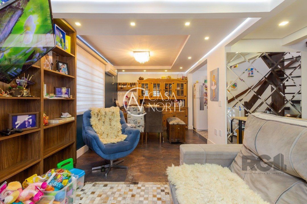 Casa de Condomínio à venda com 3 quartos, 105m², 1 suíte, 1 vaga, Rua Landel de Moura no bairro Tristeza em Porto Alegre