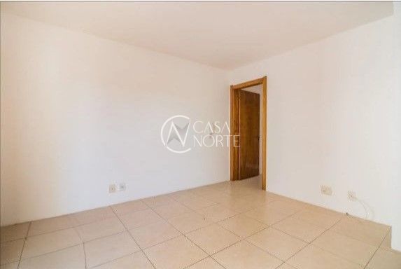 Apartamento à venda com 2 quartos, 79m², 1 vaga, Rua Oscar Schneider no bairro Medianeira em Porto Alegre