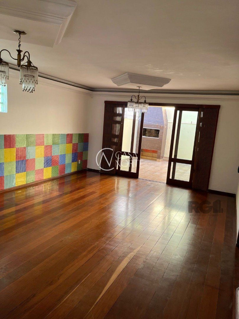 Apartamento à venda com 2 quartos, 174m², 2 suítes, 6 vagas, Avenida da Cavalhada no bairro Cavalhada em Porto Alegre