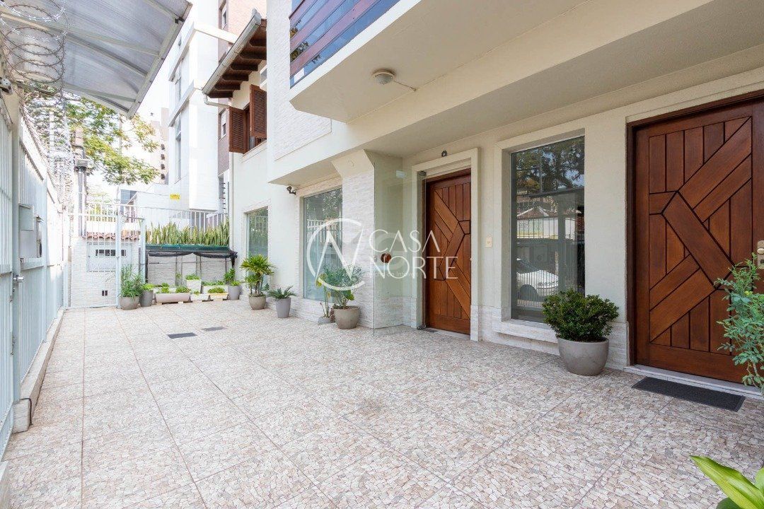 Prédio Comercial à venda , 215m², Rua Dona Augusta no bairro Menino Deus em Porto Alegre