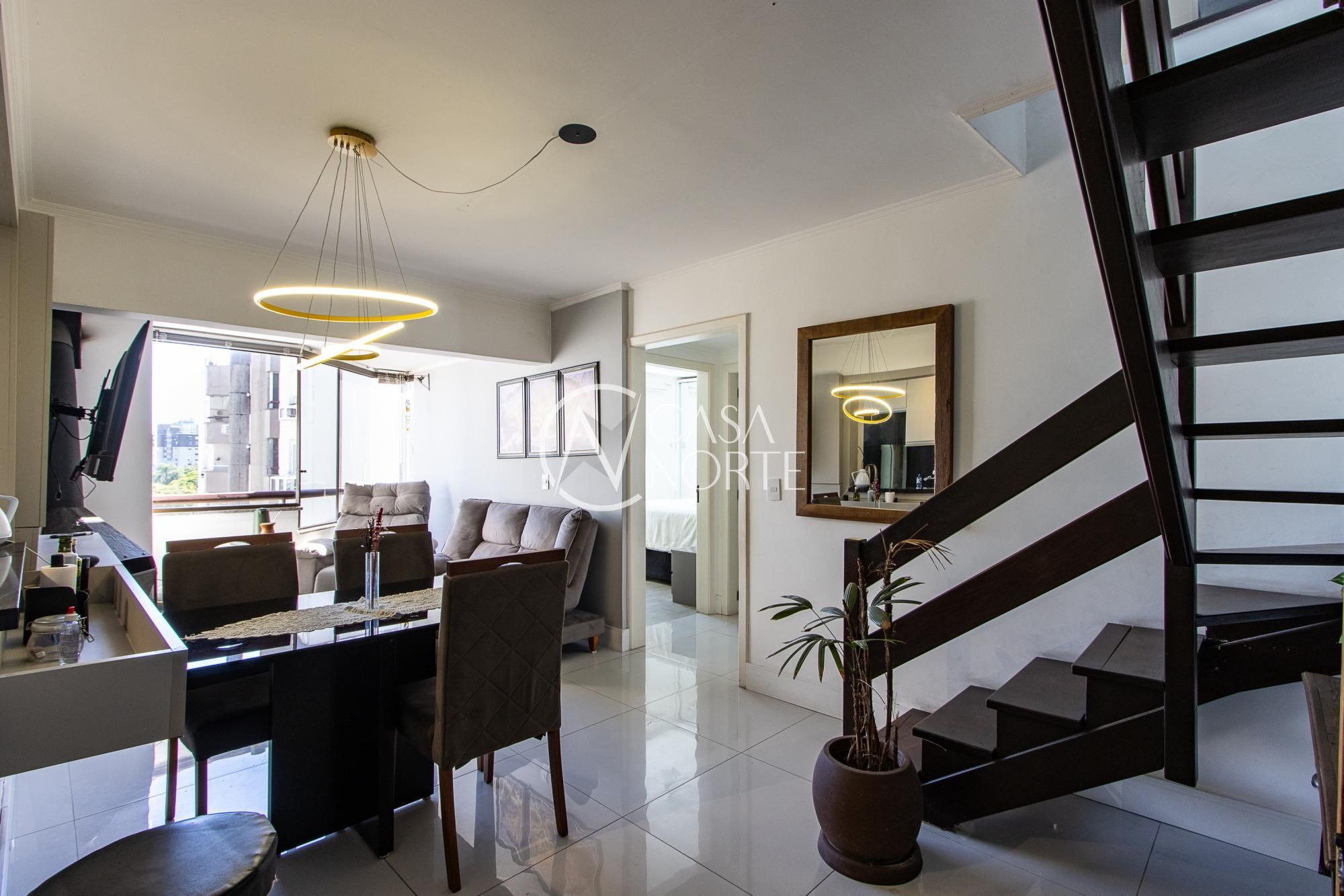 Apartamento à venda com 3 quartos, 136m², 1 vaga, Rua Xavier da Cunha no bairro Nonoai em Porto Alegre