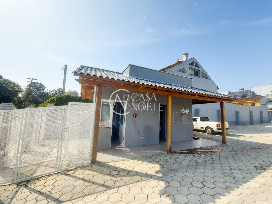 Casa de Condomínio à venda com 4 quartos, 128m², 2 suítes, 2 vagas, Rua Landel de Moura no bairro Tristeza em Porto Alegre