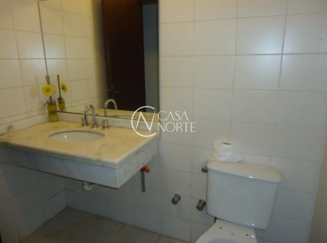 Casa de Condomínio à venda com 3 quartos, 121m², 1 suíte, 2 vagas, Rua Hubert Otto Krause no bairro Aberta dos Morros em Porto Alegre