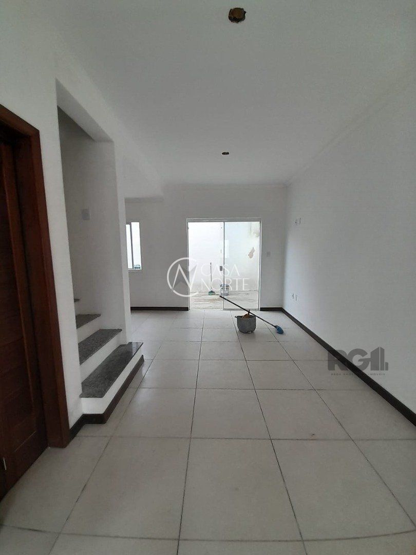 Casa de Condomínio à venda com 3 quartos, 236m², 1 suíte, 1 vaga, Rua Coronel Timóteo no bairro Camaquã em Porto Alegre