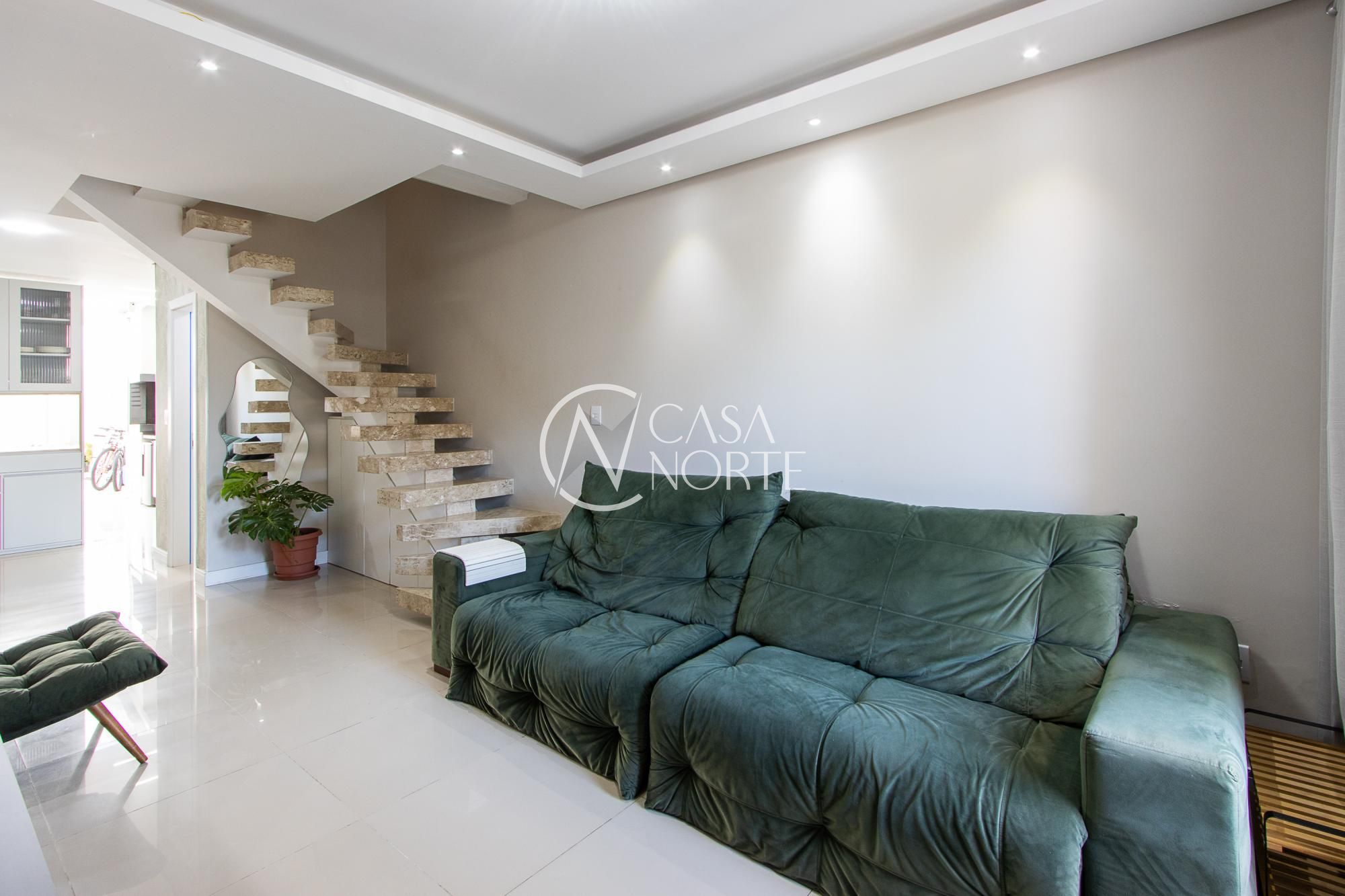 Casa à venda com 3 quartos, 104m², 2 suítes, 2 vagas, Rua Padre João Batista Reus no bairro Vila Conceição em Porto Alegre