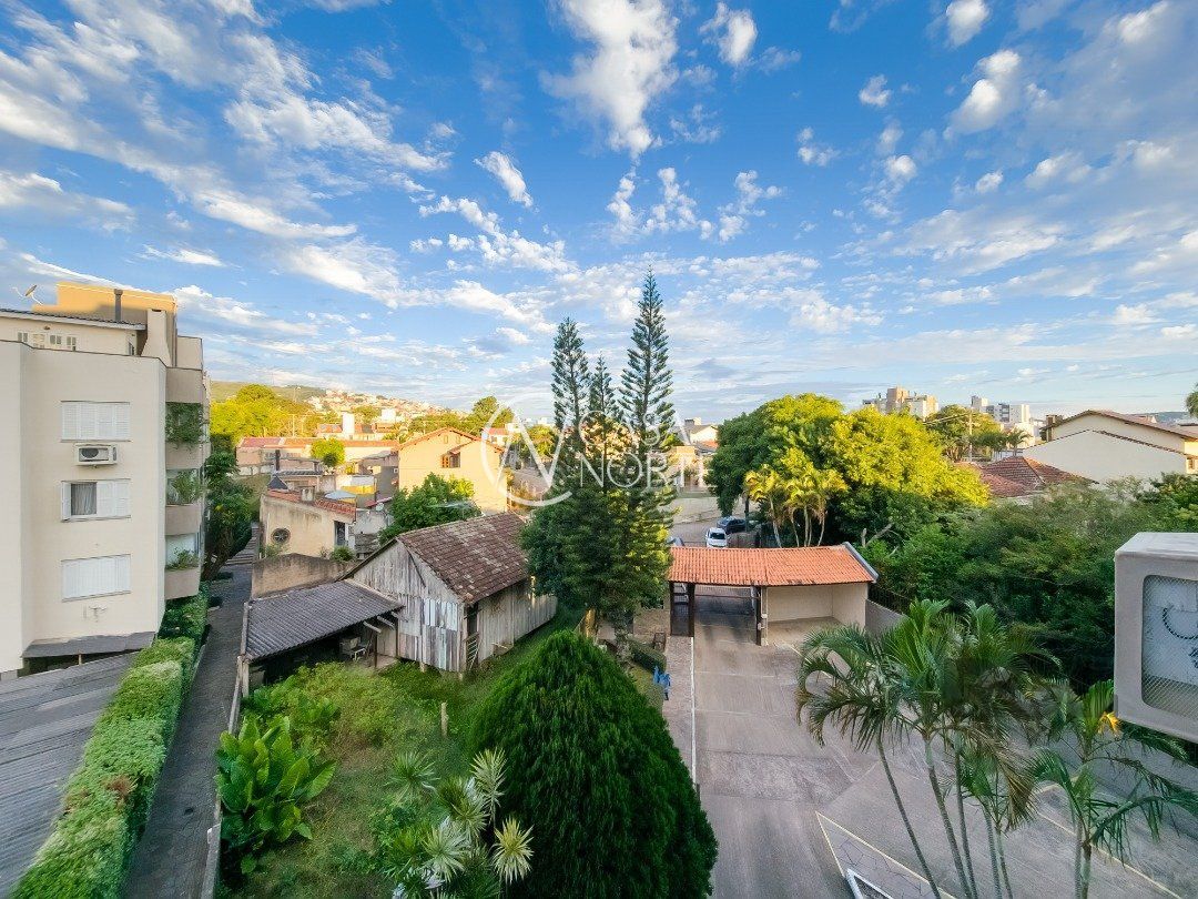 Apartamento à venda com 3 quartos, 92m², 1 vaga, Rua Salvio Soares no bairro Nonoai em Porto Alegre