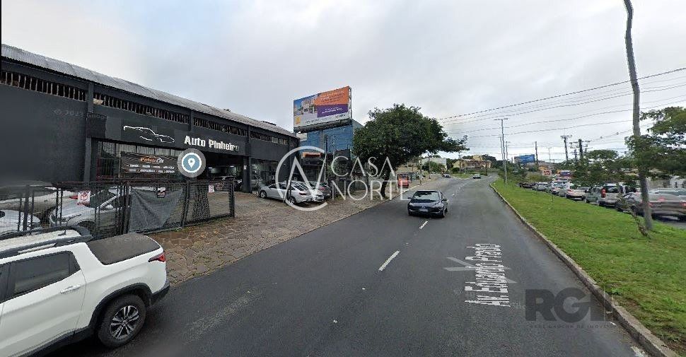 Pavilhão à venda , 900m², Avenida Eduardo Prado no bairro Cavalhada em Porto Alegre
