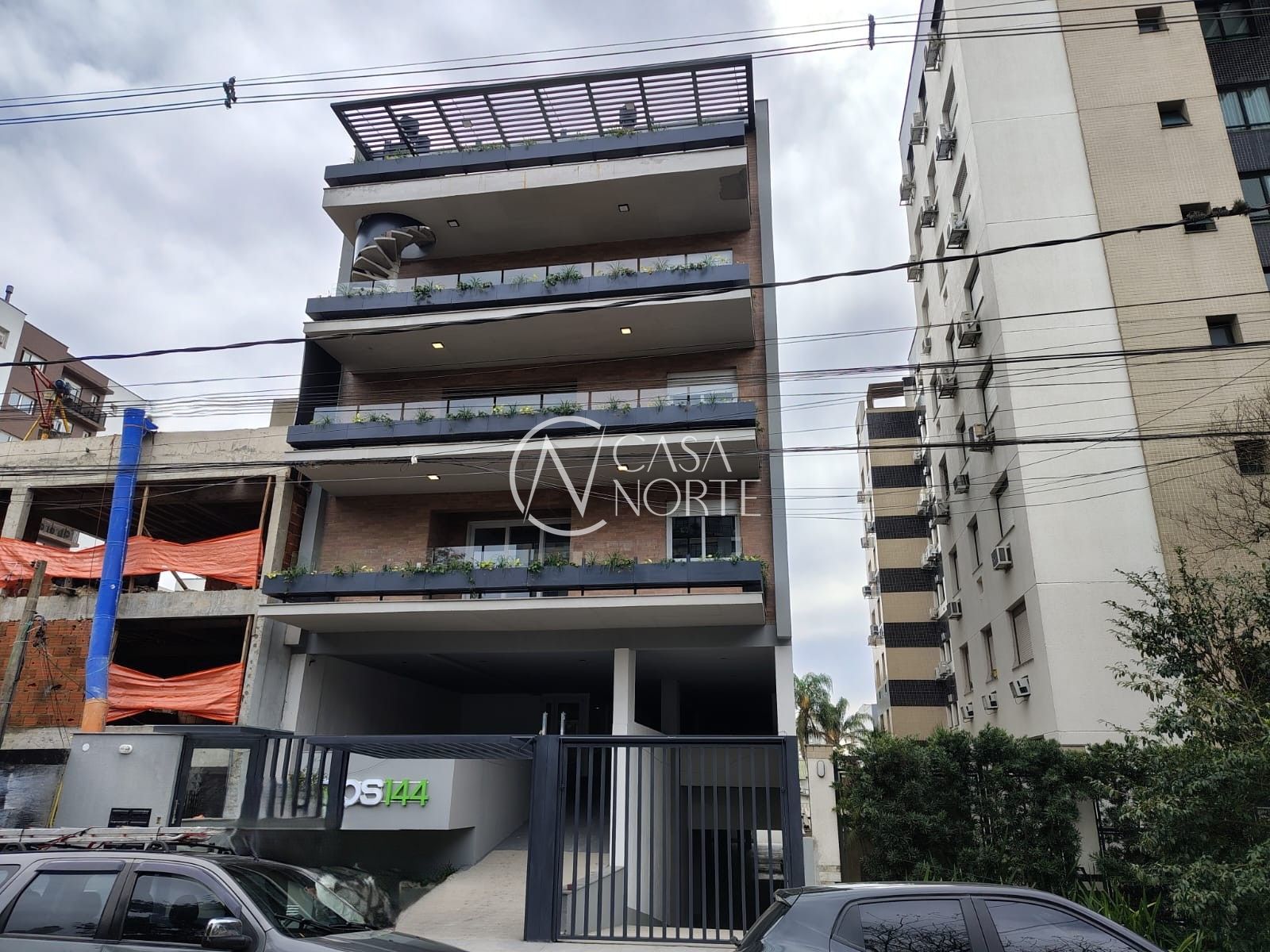 Apartamento Garden à venda com 2 quartos, 102m², 1 suíte, 2 vagas, Rua Doutor Pereira Neto no bairro Tristeza em Porto Alegre