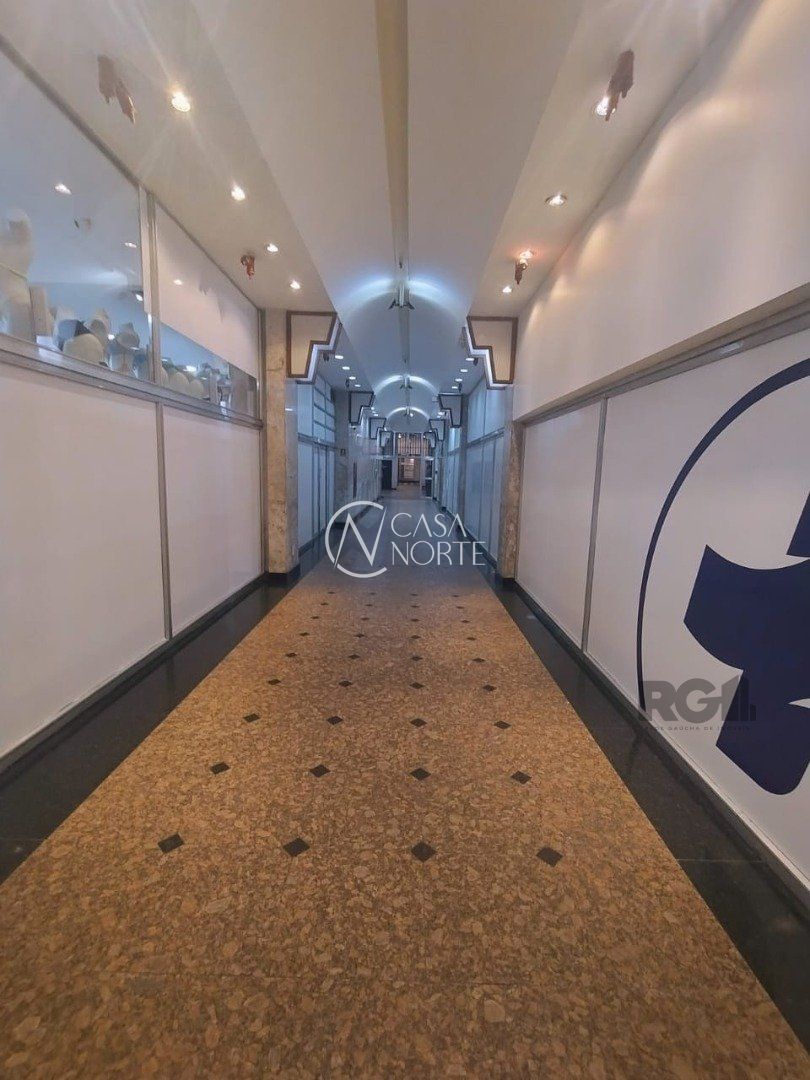 Sala Comercial à venda , 65m², Rua dos Andradas no bairro Centro Histórico em Porto Alegre