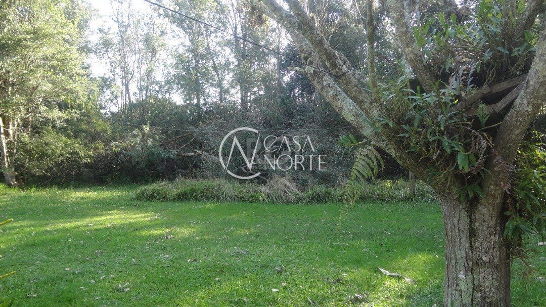Terreno à venda  com 5600m², Rua Sergio Stimamilio no bairro Hípica em Porto Alegre