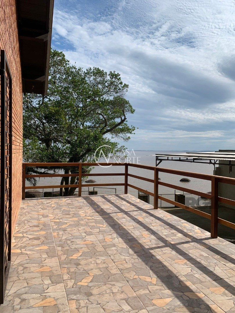 Casa à venda com 2 quartos, 180m², 1 suíte, 6 vagas, Estrada Retiro da Ponta Grossa no bairro Ponta Grossa em Porto Alegre